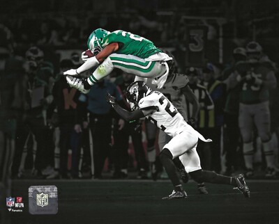 Philadelphia Eagles Saquon Barkley Reverse Hurdle Spotlight 8x10 Photo Poster