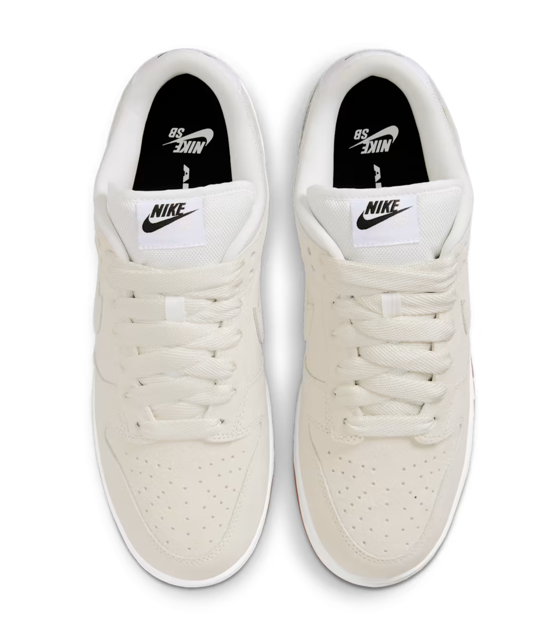 新品 NIKE SB DUNK LOW PRO B PALE IVORY Nike SB Dunk Low Pro B Pale Ivory HJ0367-100 | Hypebeast