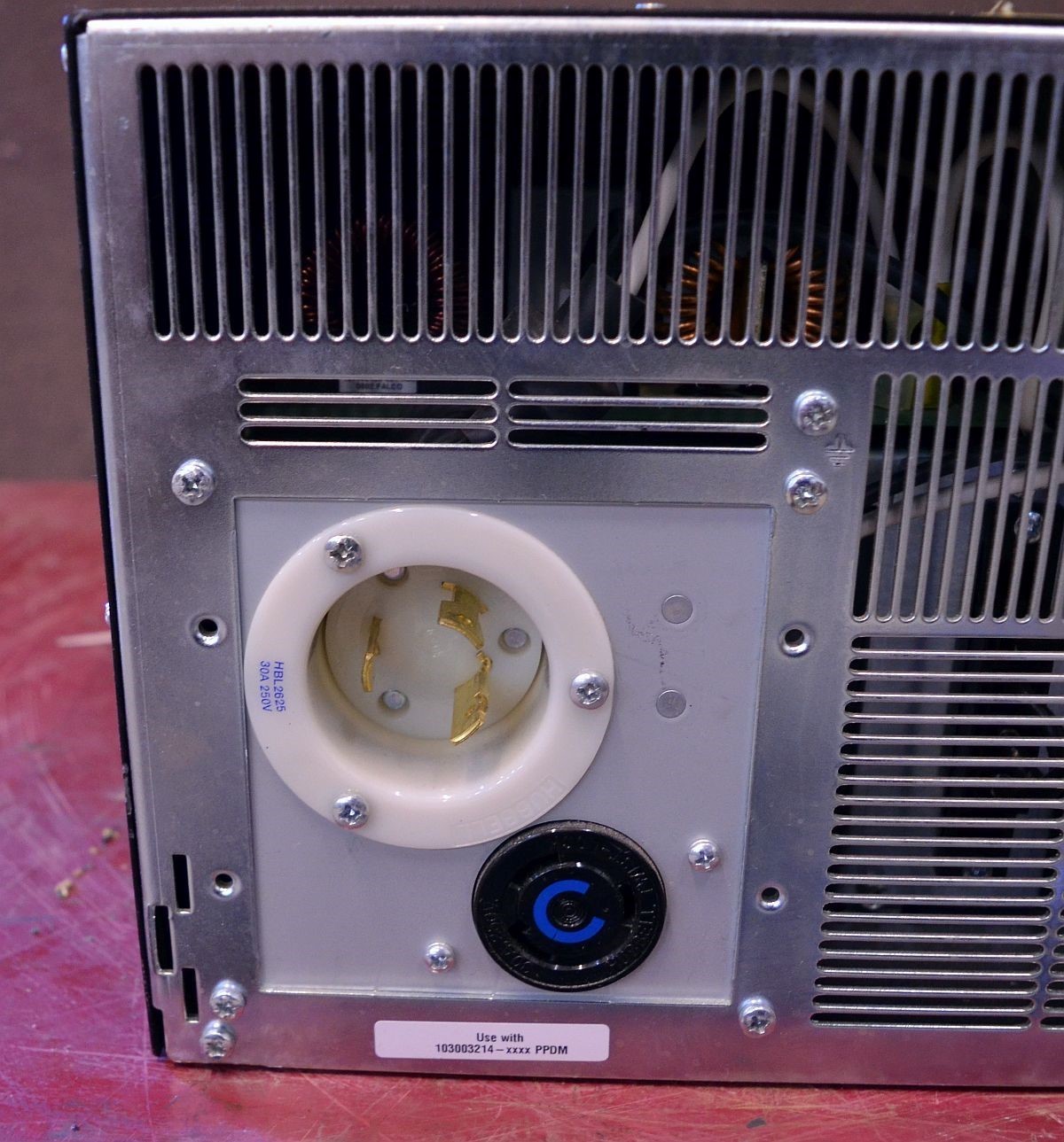 Eaton PowerWare PW9125 6000g BLK 6000VA 208-240VAC Uninterruptible Power UPS