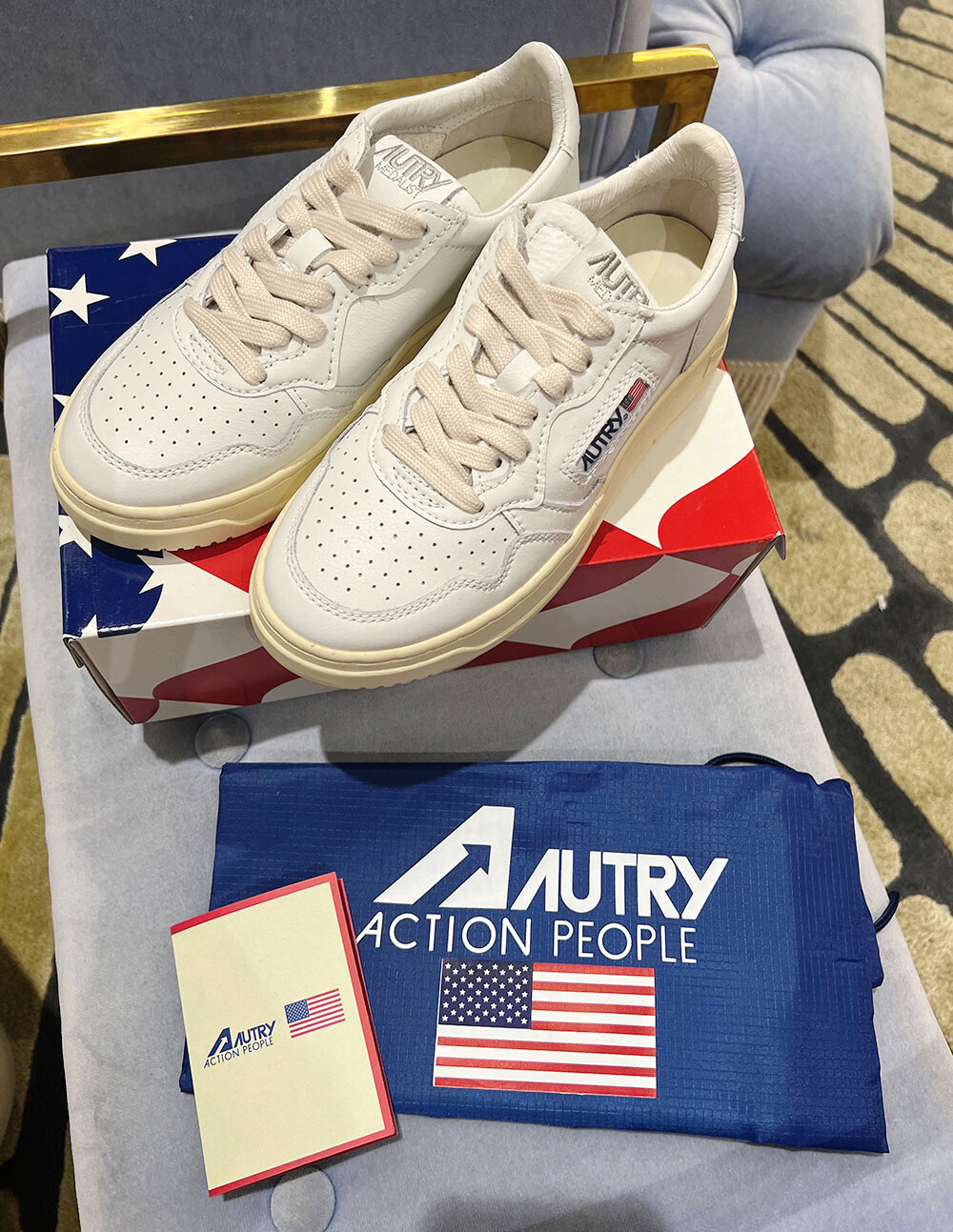 AUTRY WOMENS MEDALIST LOW SNEAKERS AULW-LL15 WHITE | eBay