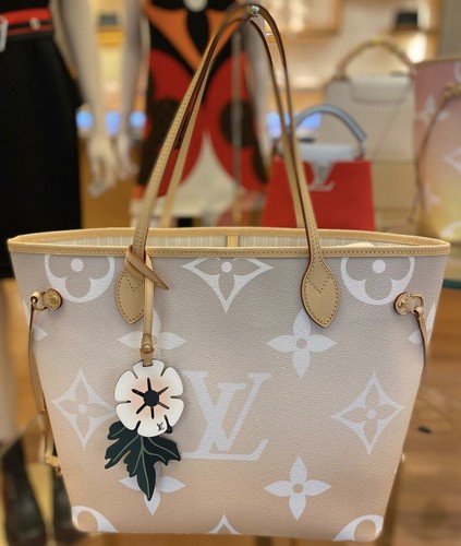 【SALE】LOUIS VUITTON/NEVERFULL MM TOTE BAG/金鳳花柄トート Louis Vuitton Neverfull MM Pink Peony Monogram Shoulder Bag