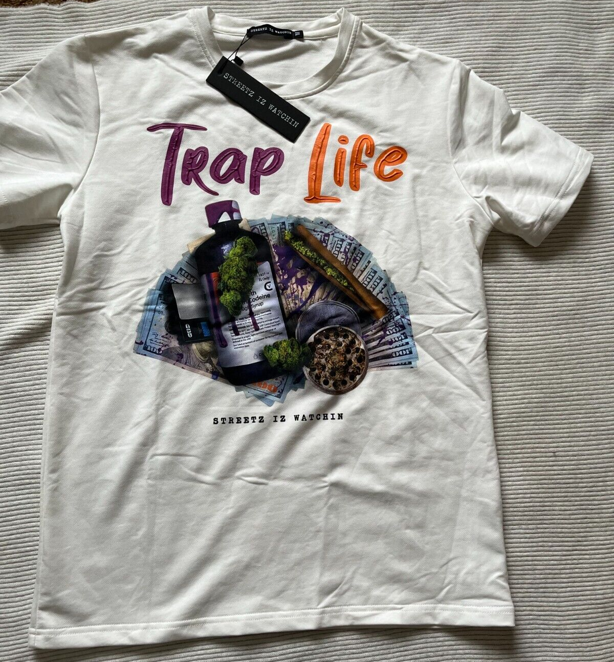 Streetz Iz Watchin Short Sleeve T-Shirt Trap Life Medium Texture Tee Cream Ivory