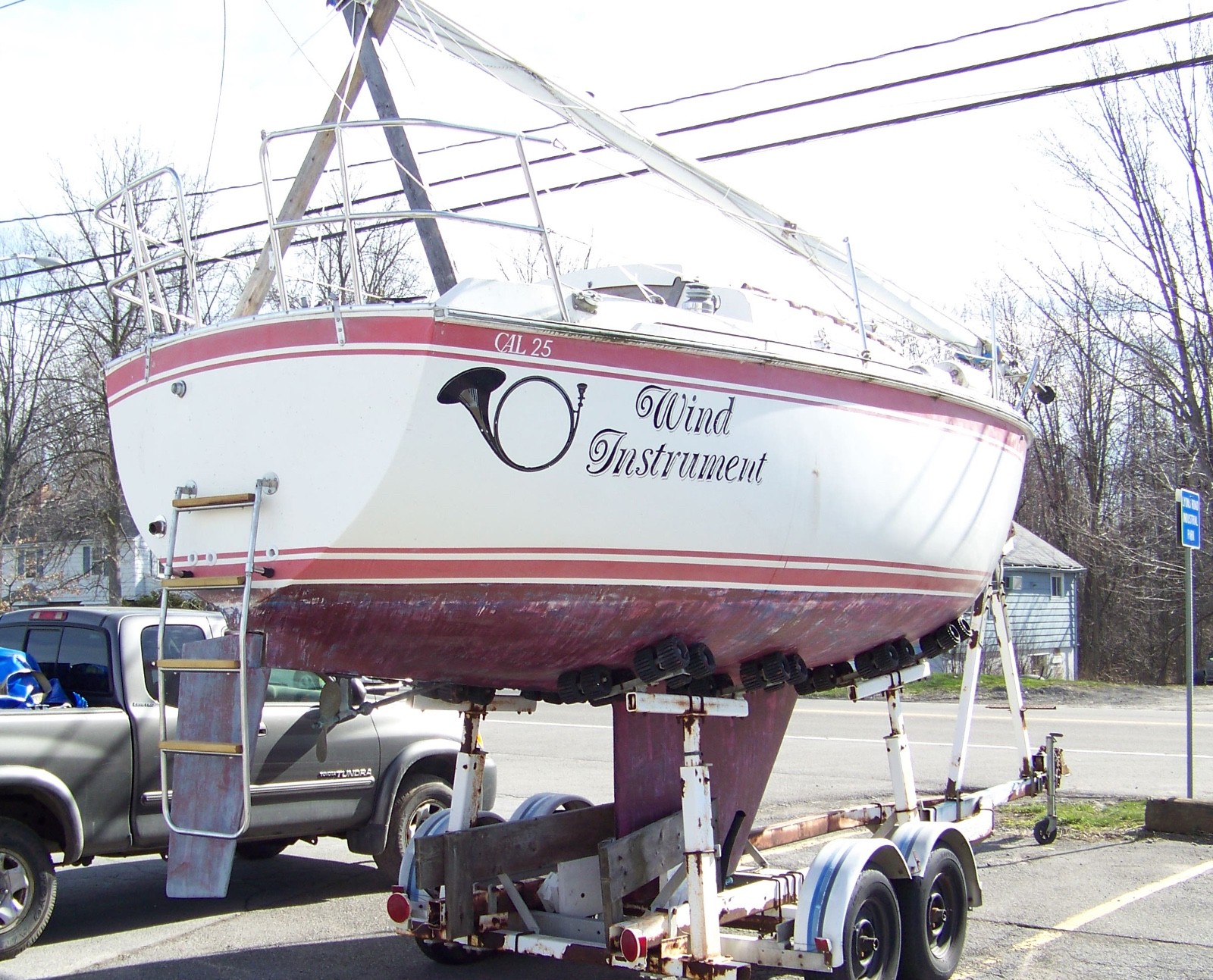 Cal 25 Sailboat w/Diesel Engine and Trailer: New Low Price!