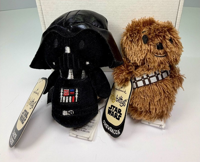New Hallmark Itty Bittys Stars Star Wars Darth Vader & Chewbacca Collectible Set