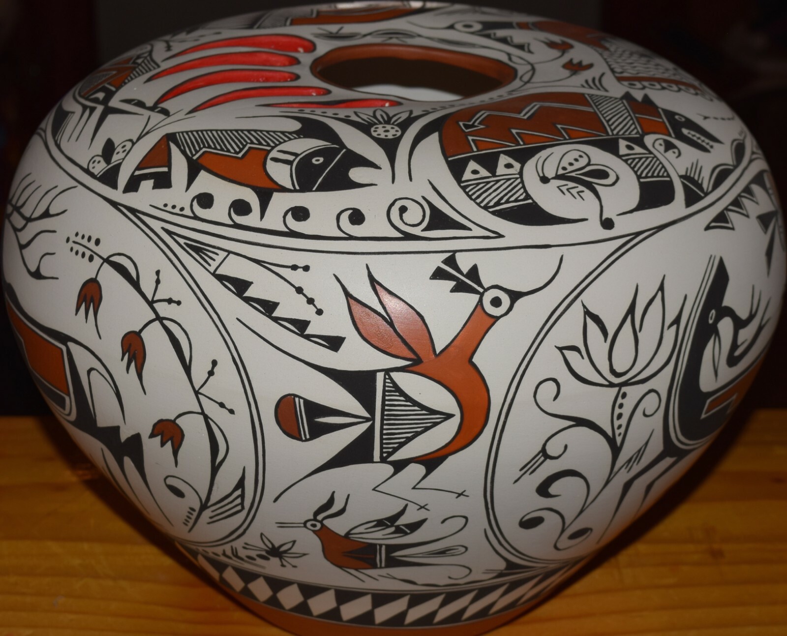 LARGE ROBERT TRUJILLO BEAR CLAW/BIRD/DEER/BEAR/DRAGONFLY... SEED VESSEL/AWESOME!