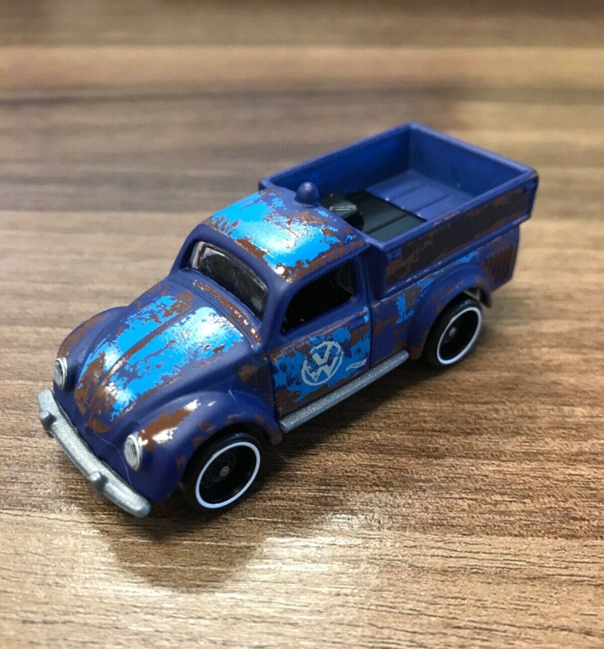 Hot Wheels '49 Volkswagen Beetle Pickup HW '22 Volkswagen