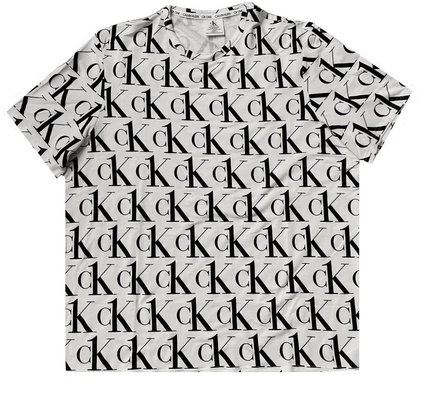 さらに100円引き◆ ◆CK Badge Logo Sweatshirt Allover Crinkle Logo Print Regular Fit Sweatshirt – EVISU