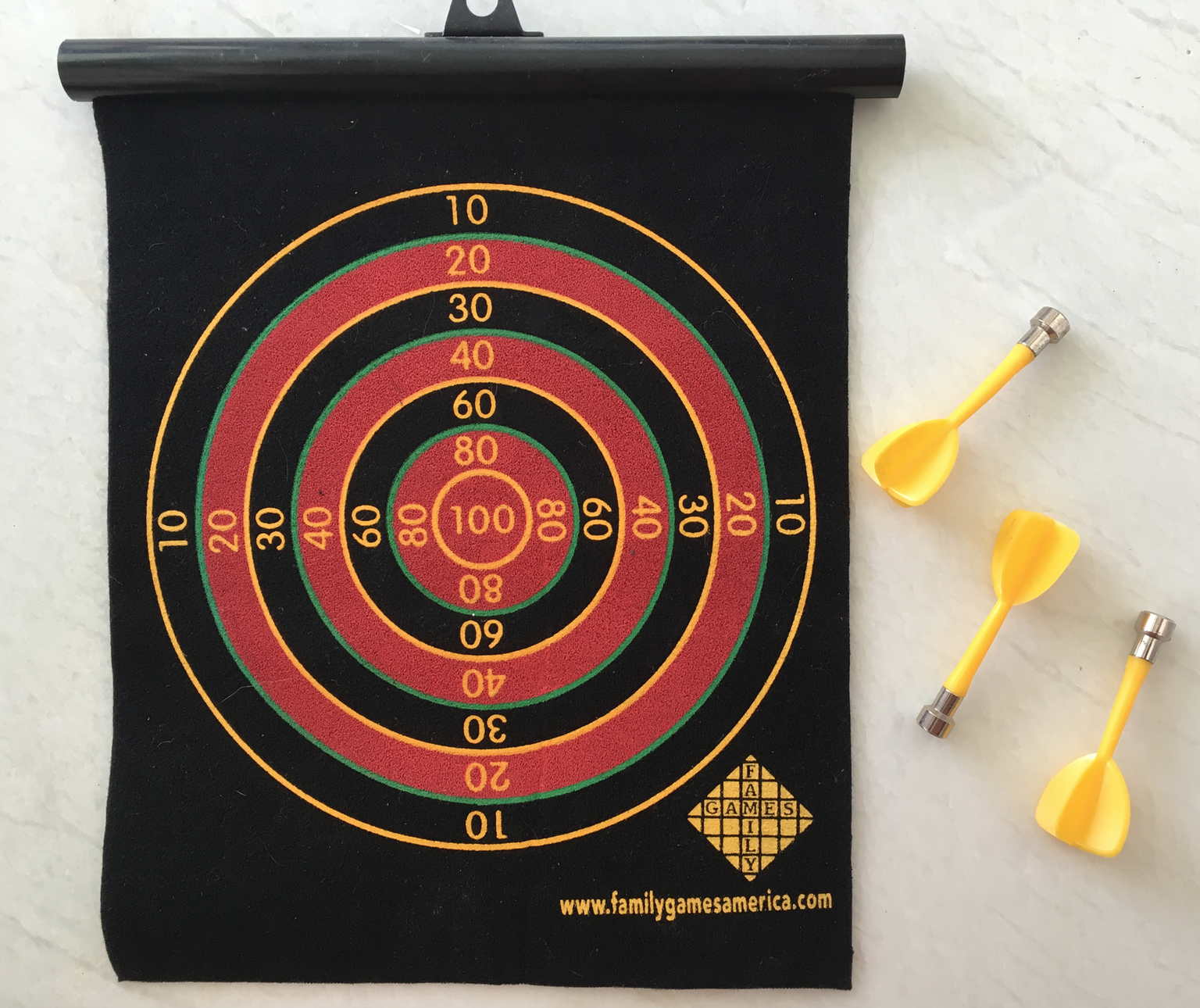 Magnetized Reversible Portable Indoor Darts Game With 3 Saftety Magnet Darts