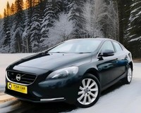 2013 Volvo V40 D2 SE Lux Nav 5dr HATCHBACK Diesel Manual