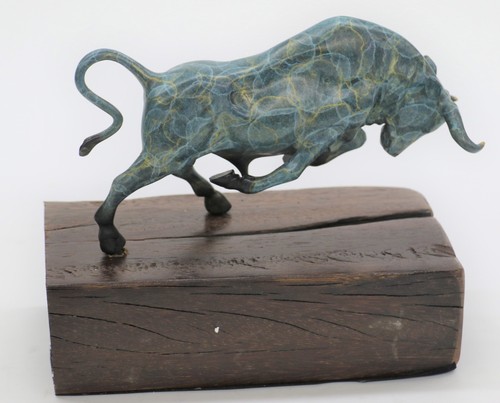 Gorgeous Special Patina Stock Market Bull Natural Wooden Base Bronze Sculpture