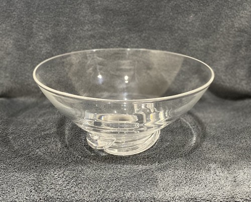 Steuben Galss スパイラル ボウル 18cm Steuben Galss スパイラル ボウル 18cm Vintage Steuben Glass