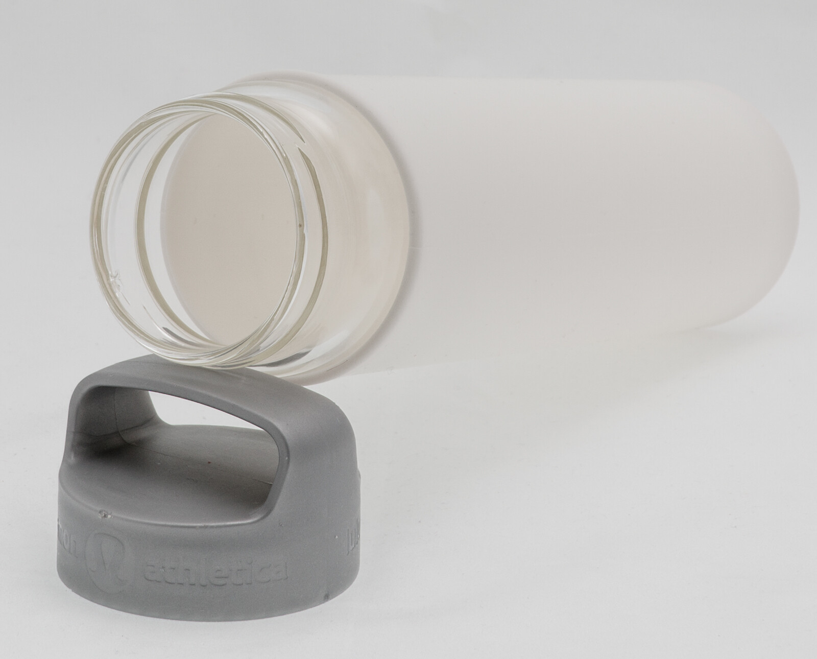 Lululemon Glass Waterbottle White Silicone Sleeve