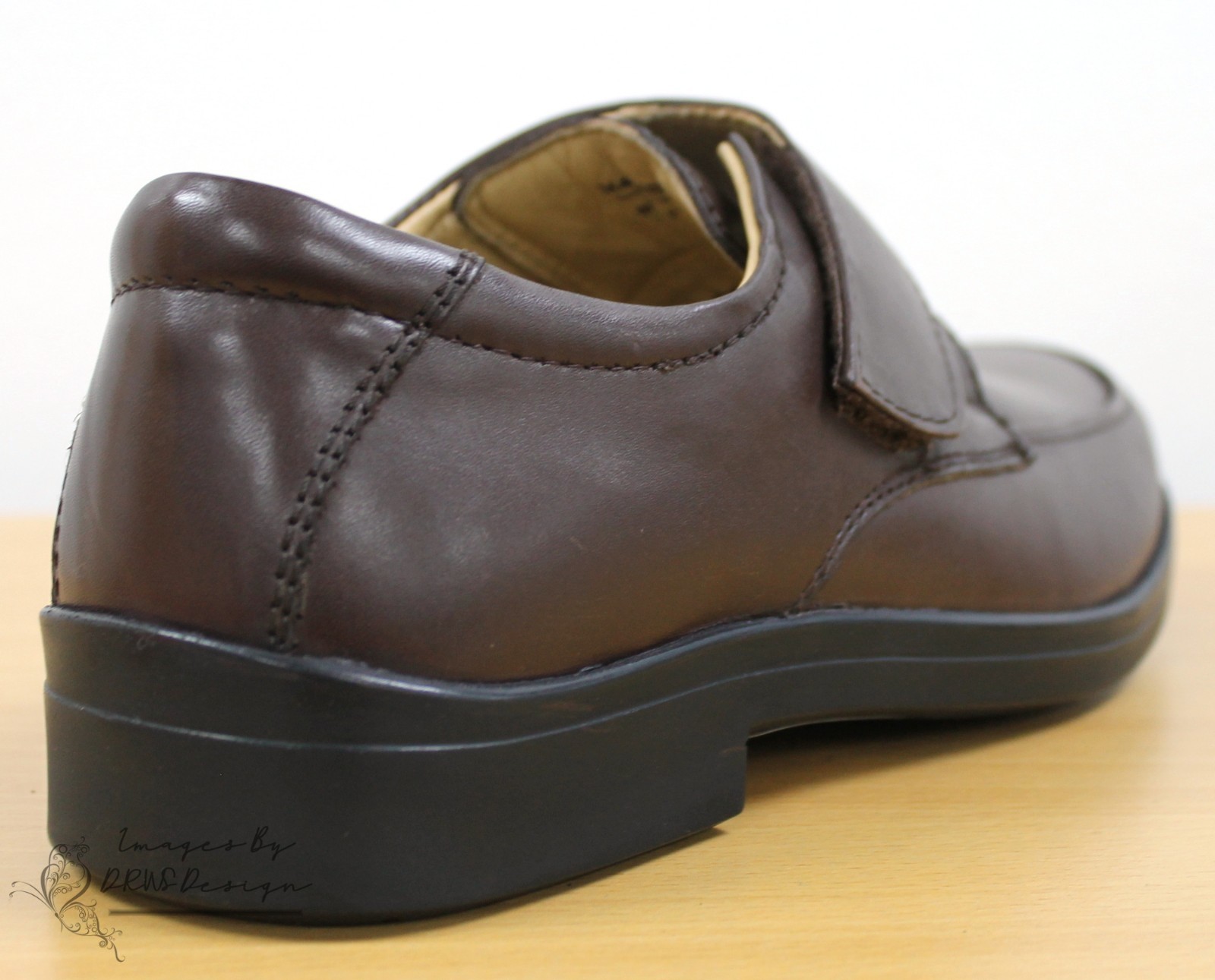 where can i get extra wide shoes