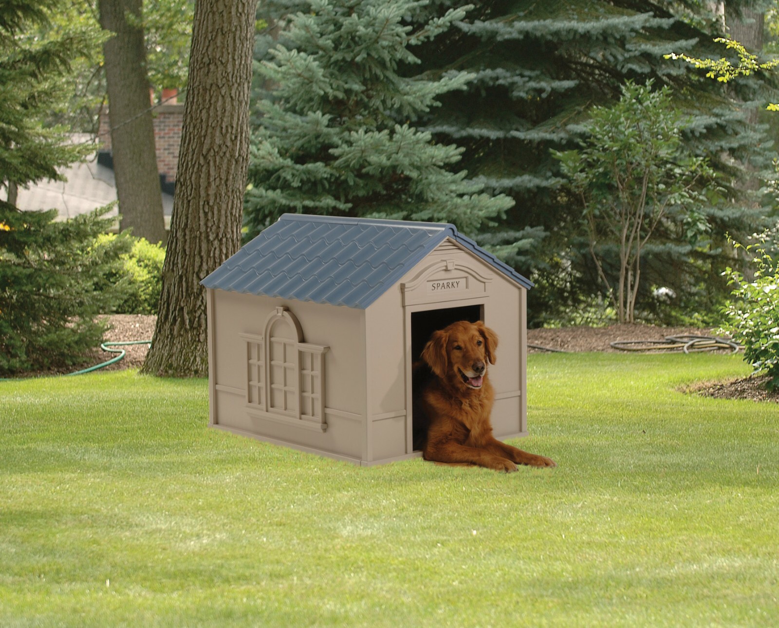 GIANT Dog House Kennel Home Dogs Outdoor Shelter Pet Heavy Duty Winter XL Houses