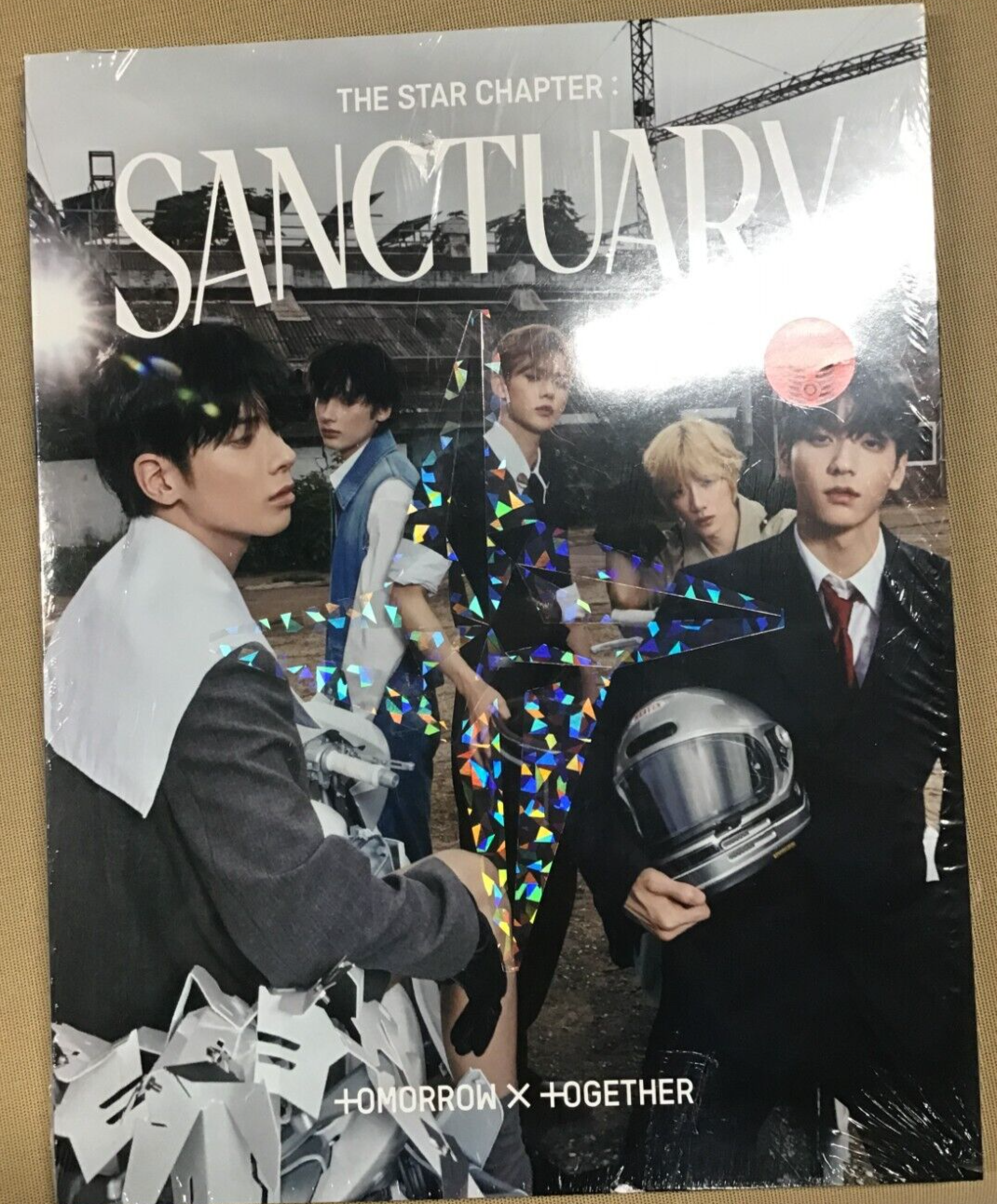 (CD)TXT [THE STAR CHAPTER: SANCTUARY]（韓国盤）／TXT (TOMORROW X TOGETHER) 250px-TXT_-