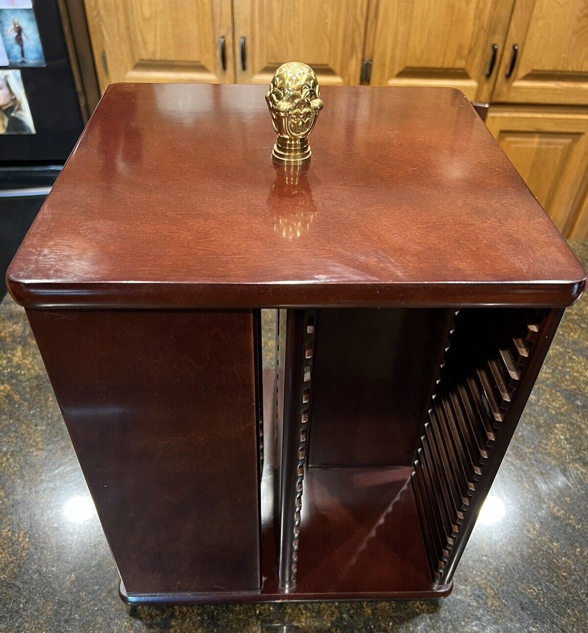 Vintage Bombay Company Wood Finish Rotating 64 CD Rack Tower Vintage Bombay Company Wood Finish Rotating 64 CD Rack Tower