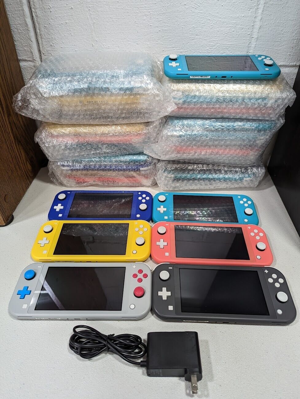 Nintendo Switch Lite Console Choose Blue Pink Grey Yellow Nintendo Switch Lite Console Choose Blue Pink Grey Yellow