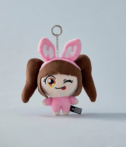 ミュージシャン NewJeans / FLUFFY KEYRING Official] NewJeans Tokki Fluffy Keyring – NewJeans Universe