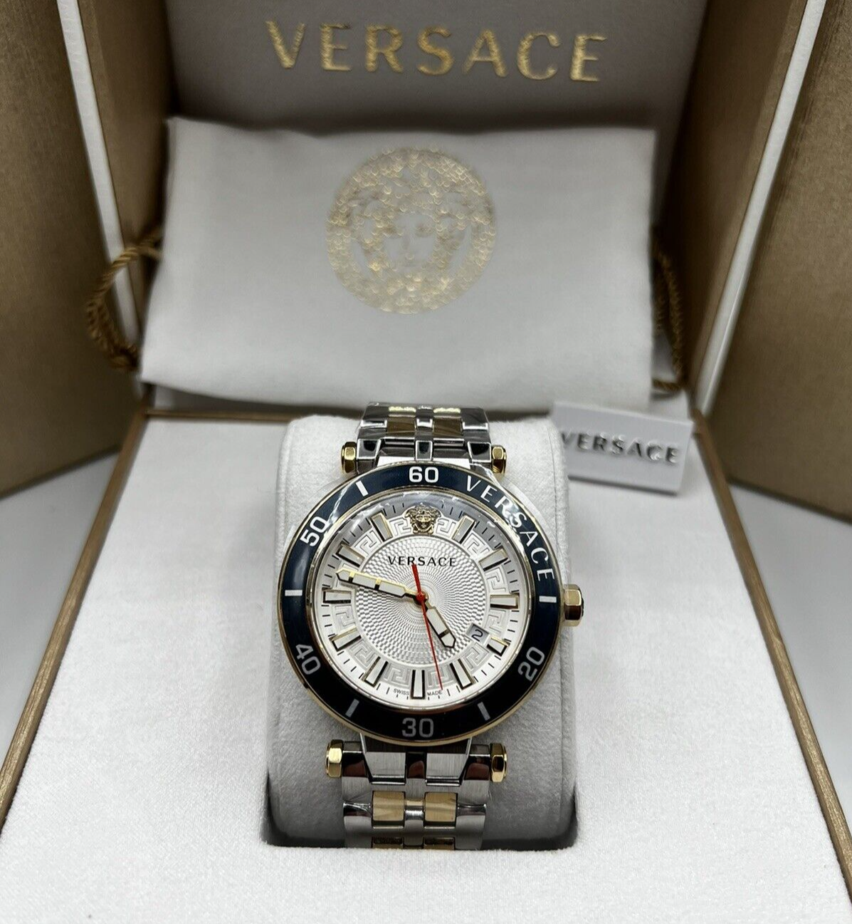 Pre-owned Versace Greca Sport Mens Watch Silver Stainless 43mm Vez300521 Authentic ⭐️