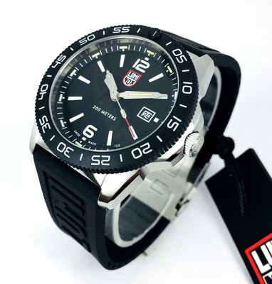 Pre-owned Luminox Men's  Pacific Diver Stainless Steel Dive Watch Xs.3121.1