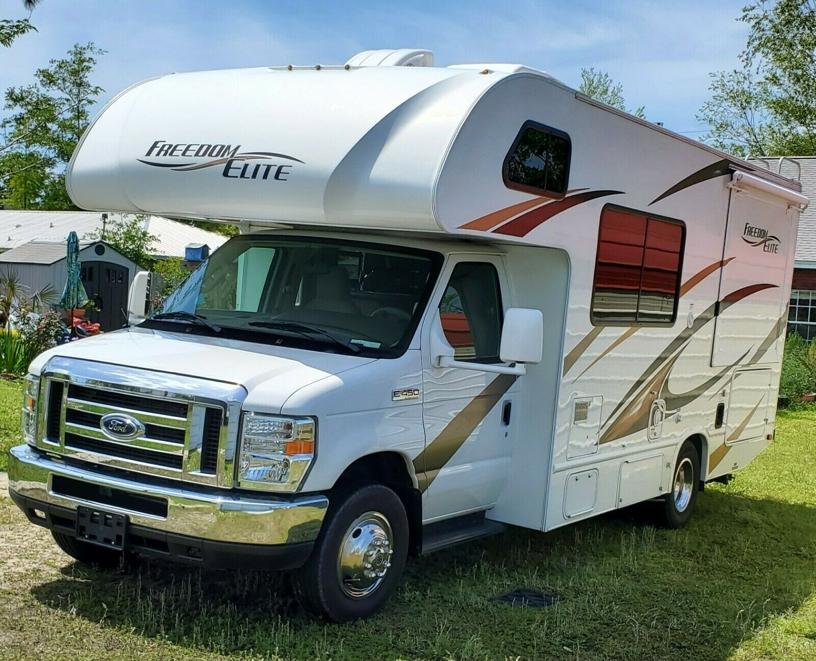 2017 Thor Freedom Elite Class C Motorhome Used Thor for sale in
