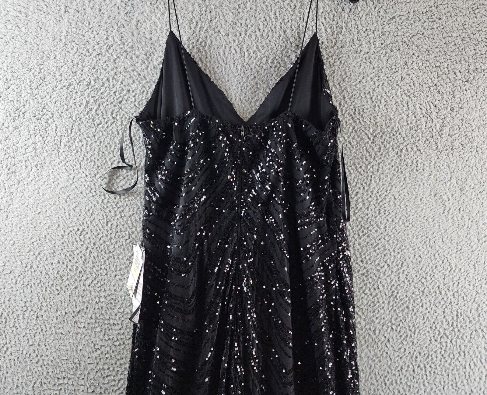B Darlin Trendy Plus Size Sequined V-Neck Sleeveless Gown Women's 18W Black - Picture 14 of 15