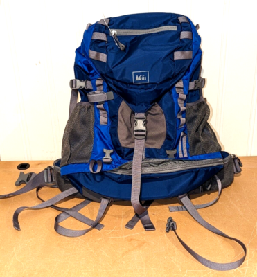 Blue REI Passage 40 Pack KIDS youth Multiday Hiking Backpack Internal Frame EXC