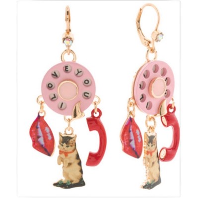 BETSEY JOHNSON  Call the Cat Kitten Telephone Lips Chandelier Dangle Earrings