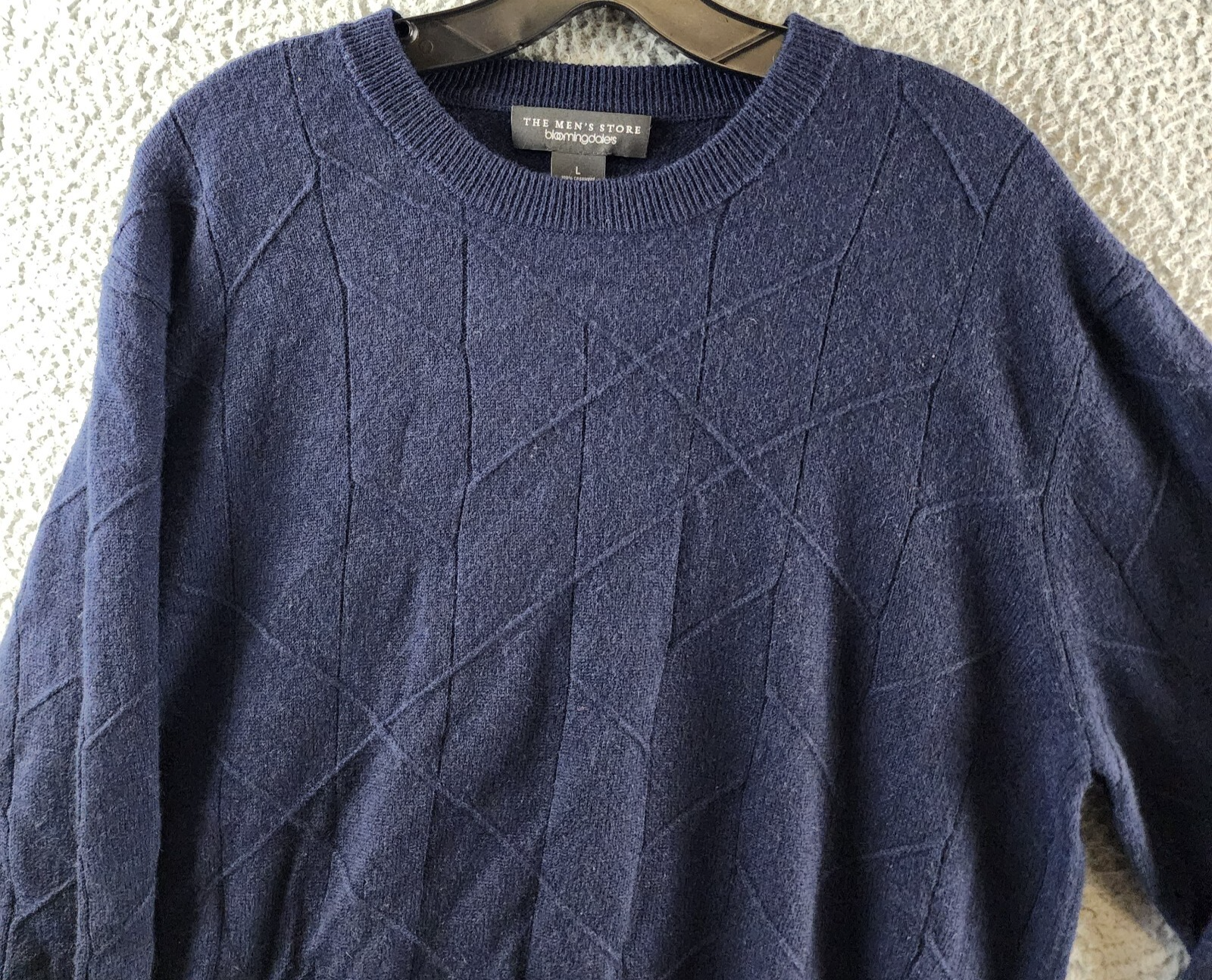 The Men's Store at Bloomingdale's Cashmere Novelty Stitch Sweater Men's L Navy - Picture 3 of 13