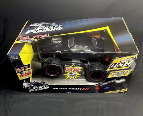 ミニカー FAST&FURIOUS Dom's Dodg e Charger RC Jada Toys Fast & Furious 7.5 Inch Dom's Dodge Ice Charger RC