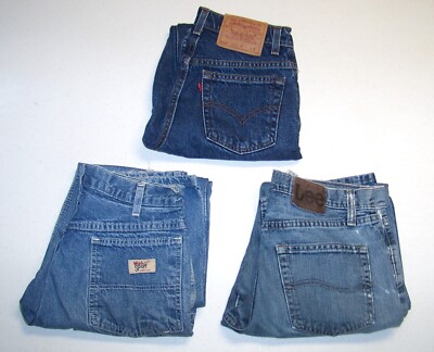 LOT of 3 - Men's / Boys Denim Jeans - Various Sizes (Levi's)