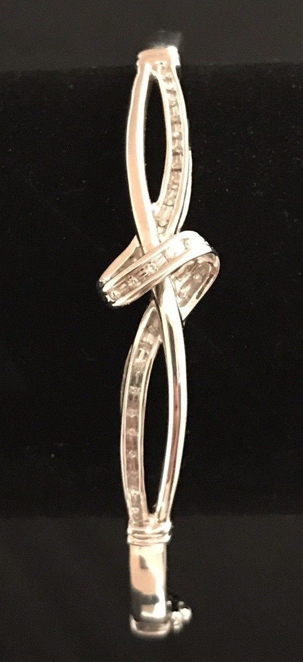 Sterling Silver Bracelet With Diamond Chips Kay Jewelers Worn Once 7U