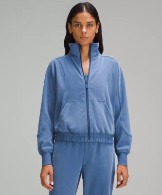 lululemon クロップドフーディー サイズ4 ライトブルー lululemon クロップドフーディー サイズ4 ライトブルー