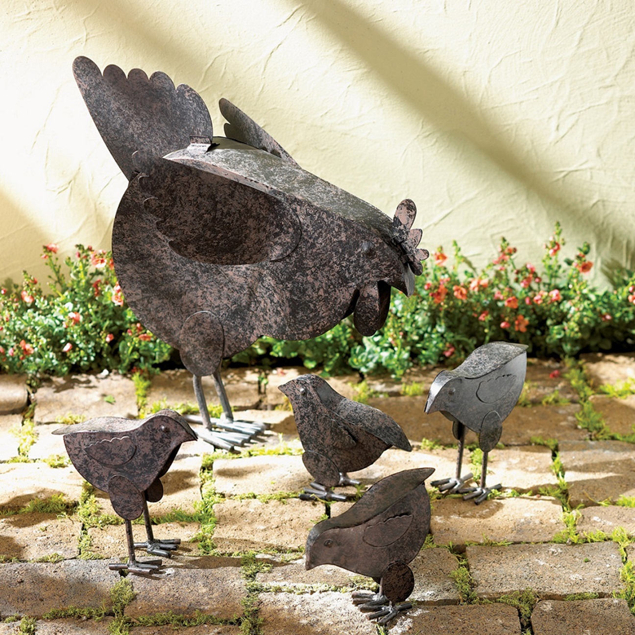 Metal Garden Sculpture Set Bird Outdoor Patio Decor Decoration Chicken Statues