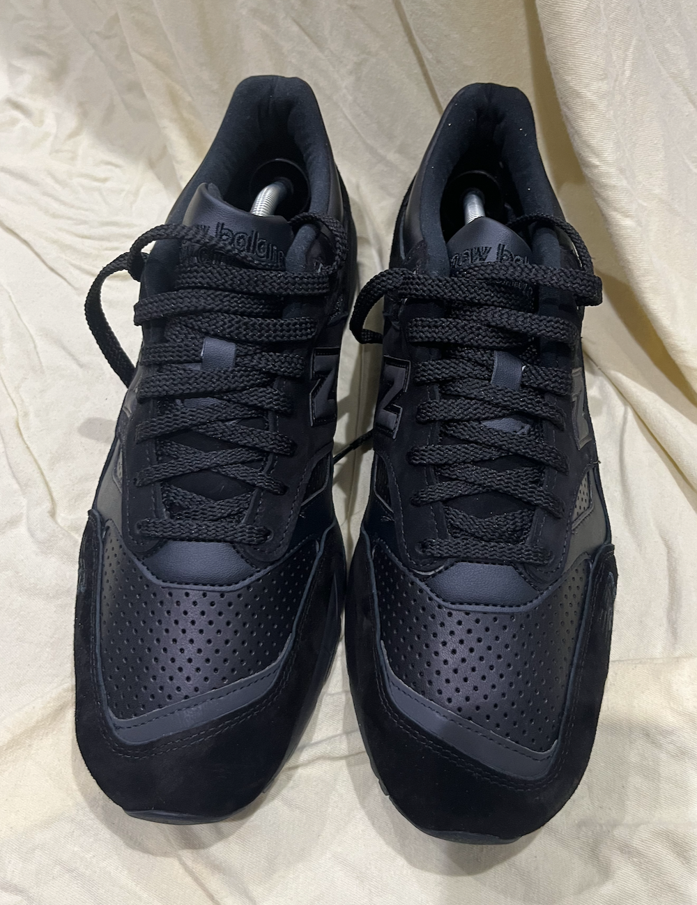 NEW BALANCE×OVERKILL M1530OVK NEW BALANCE MENS BRAND NEW M1530OVK OVERKILL BERLIN CITY