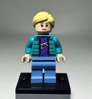 LEGO Gwen Stacy Minifigure 76178 Spider-Man Daily Bugle NEW