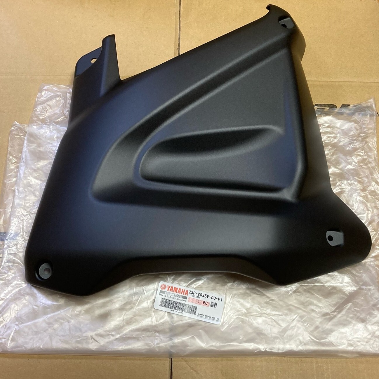 NEW】Yamaha Genuine Panel 2 23P-2835V-00-P1 Direct From