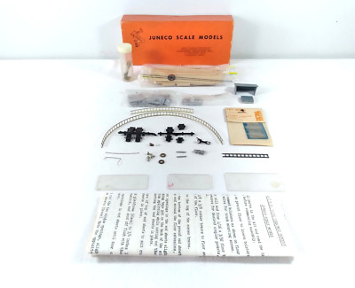 HO Train Juneco Scale Models K-2 CPR Wood Sheathed Caboose