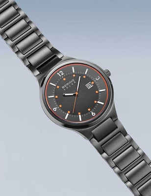 Pre-owned Bering 14442-777 Mens Watch Slim-solar 42mm 5atm