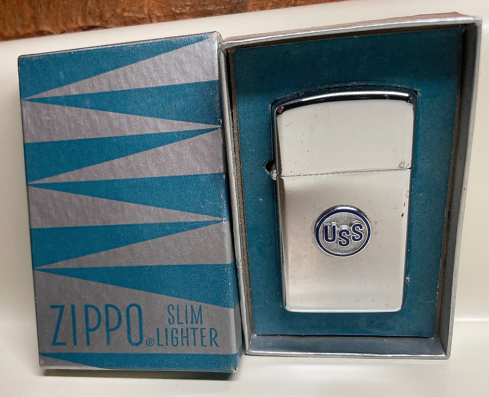 zippo．1969.企業物．AUSTIN．WHITE．LIME．CO． Vintage 1972 Zippo Lighter Farmers Farm Egg Producer Keyes