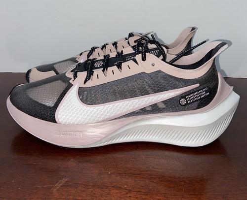nike zoom gravity pure platinum