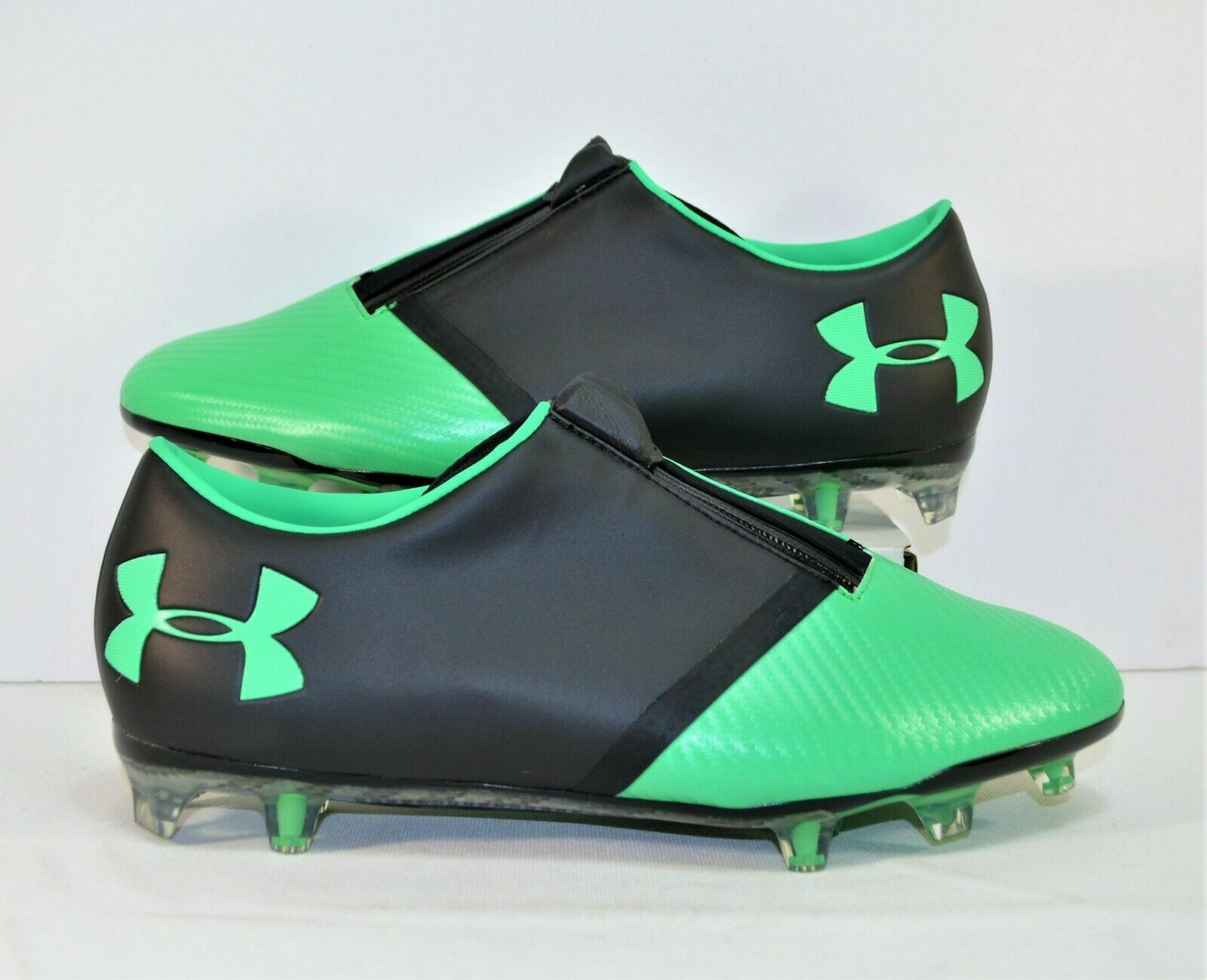 under armour spotlight cleats green