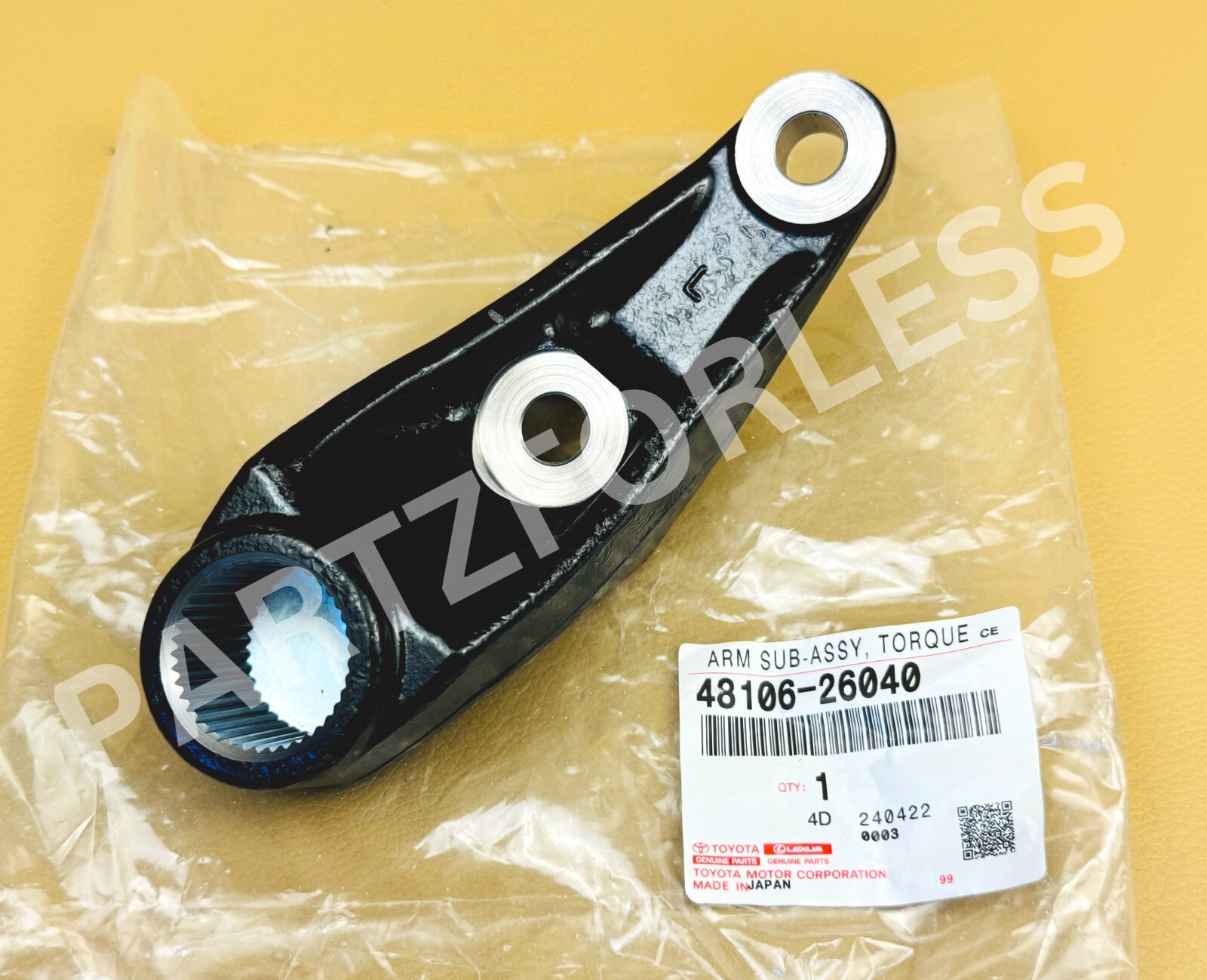 RO-4035　breco 48106-26040 TOYOTA GENUINE ARM, FRONT SUSPENSION TORQUE, RH