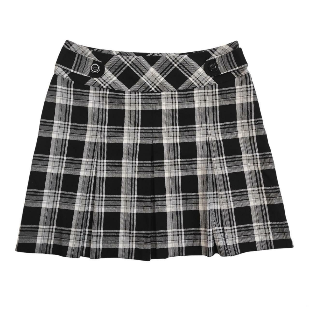Seasonal Adaptations and Layering Techniques