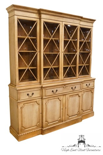 SAGINAW FURNITURE Country French Regency 72