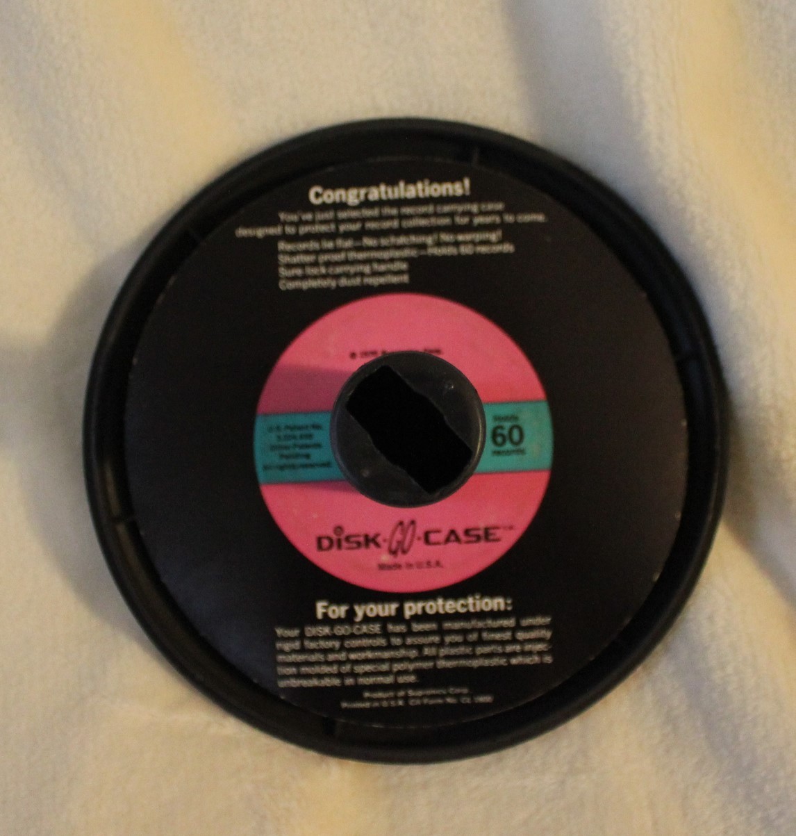 Sweet 1970 Pink Disk Go Case for 45 rpm records with original paper card