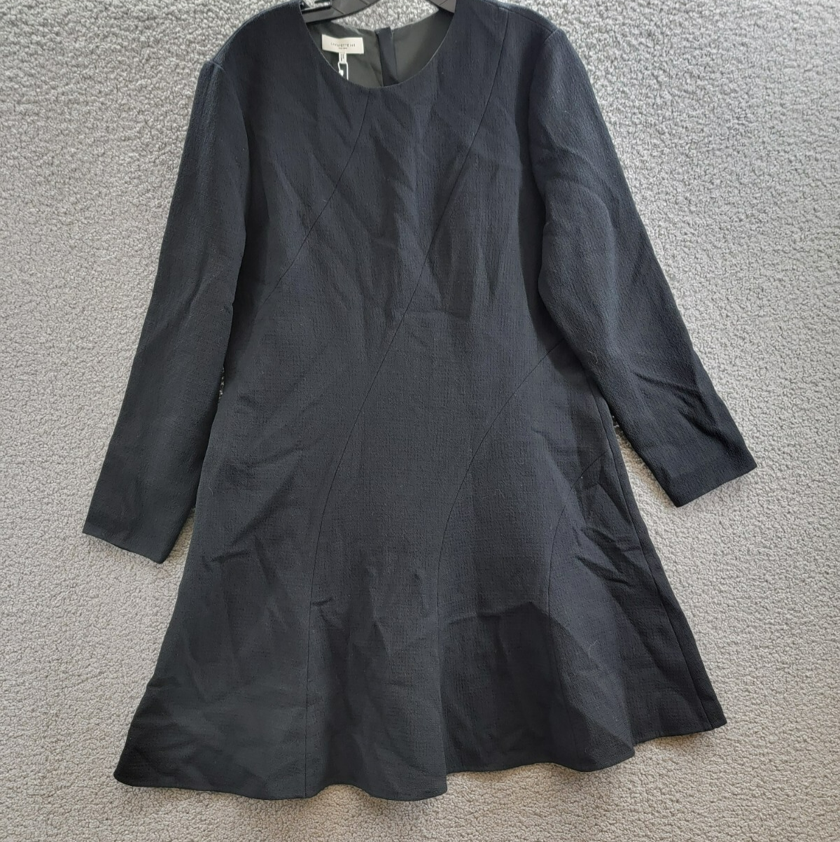 Lafayette 148 New York Seamed Wool Crepe Flounce Mini Dress Women's 16 Black L/S - Picture 2 of 16