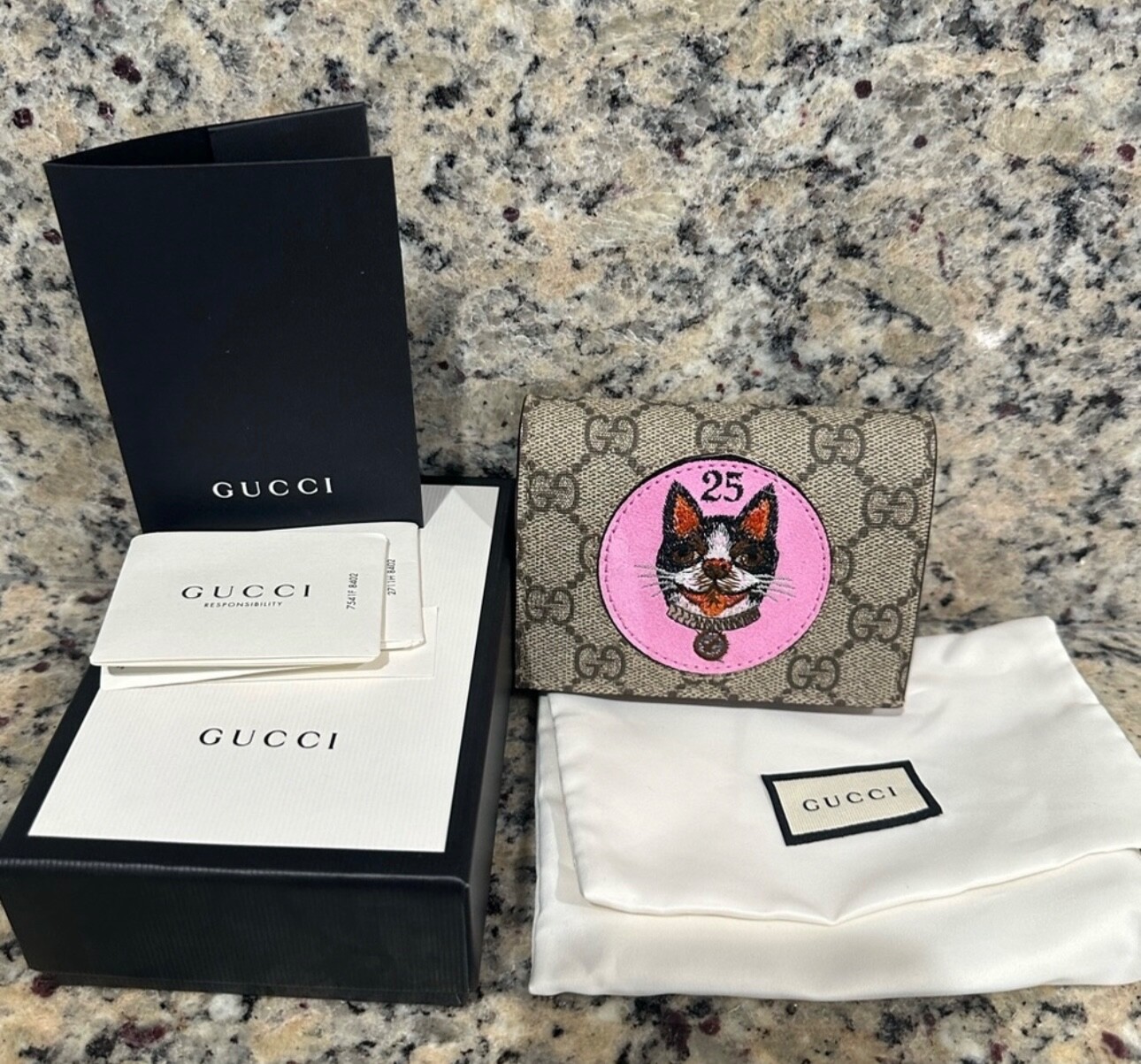 財布 GG柄 ボスコ犬 二つ折り折財布 $_32.JPG?set_id=880000500F
