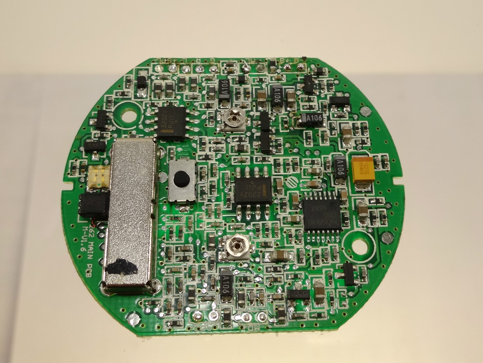 Genuine Beats Studio 1.0 1 st Gen Logic Main Board PCB Board