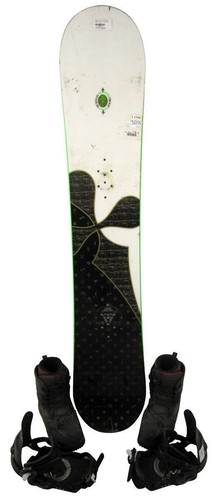 snowboard femme BURTON GENIE, easy rider, Woodcore, sidewall, ROCKER, ( en  PARFAIT état ) 